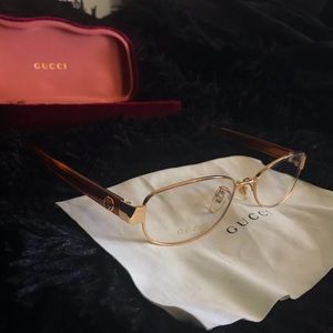 Authentic Gucci glasses !! (Non prescription)